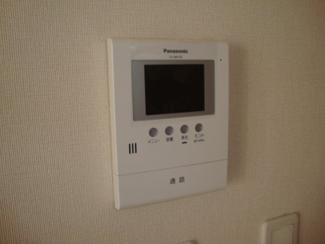 拡大写真:サンシャイン ハイツ 2階202のカメラ付インターホン