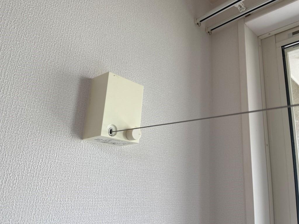拡大写真:カネイコート日開野Ⅱ 1階103の室内ものほし