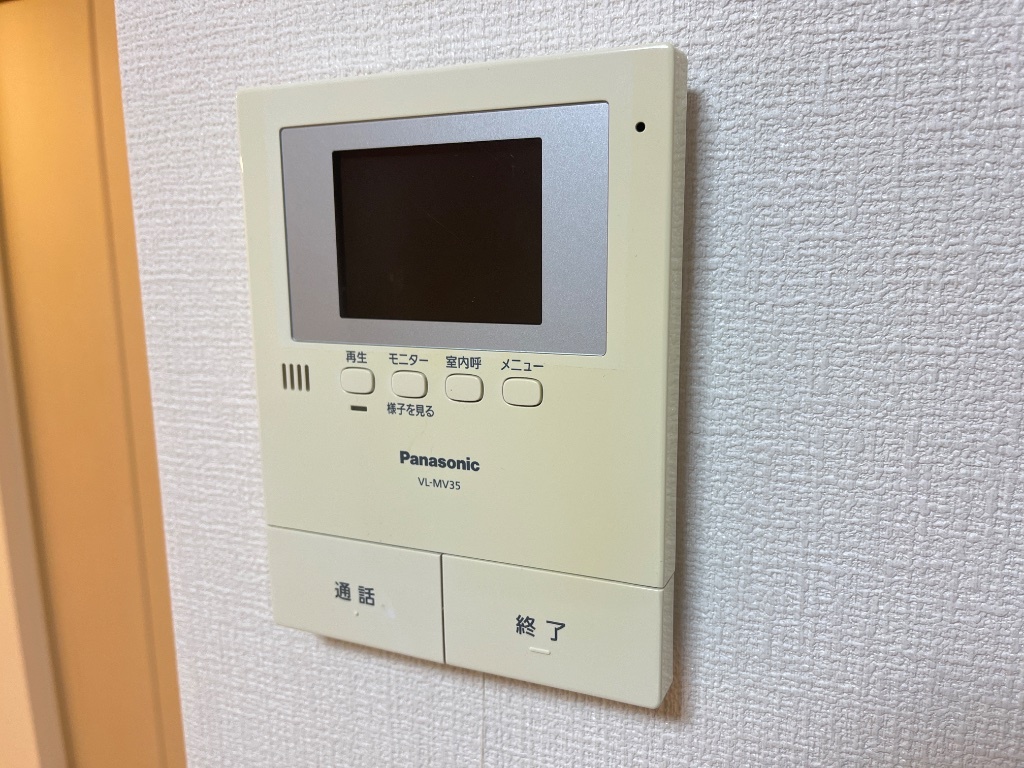 拡大写真:カネイコート日開野Ⅱ 1階103のカメラ付インターホン