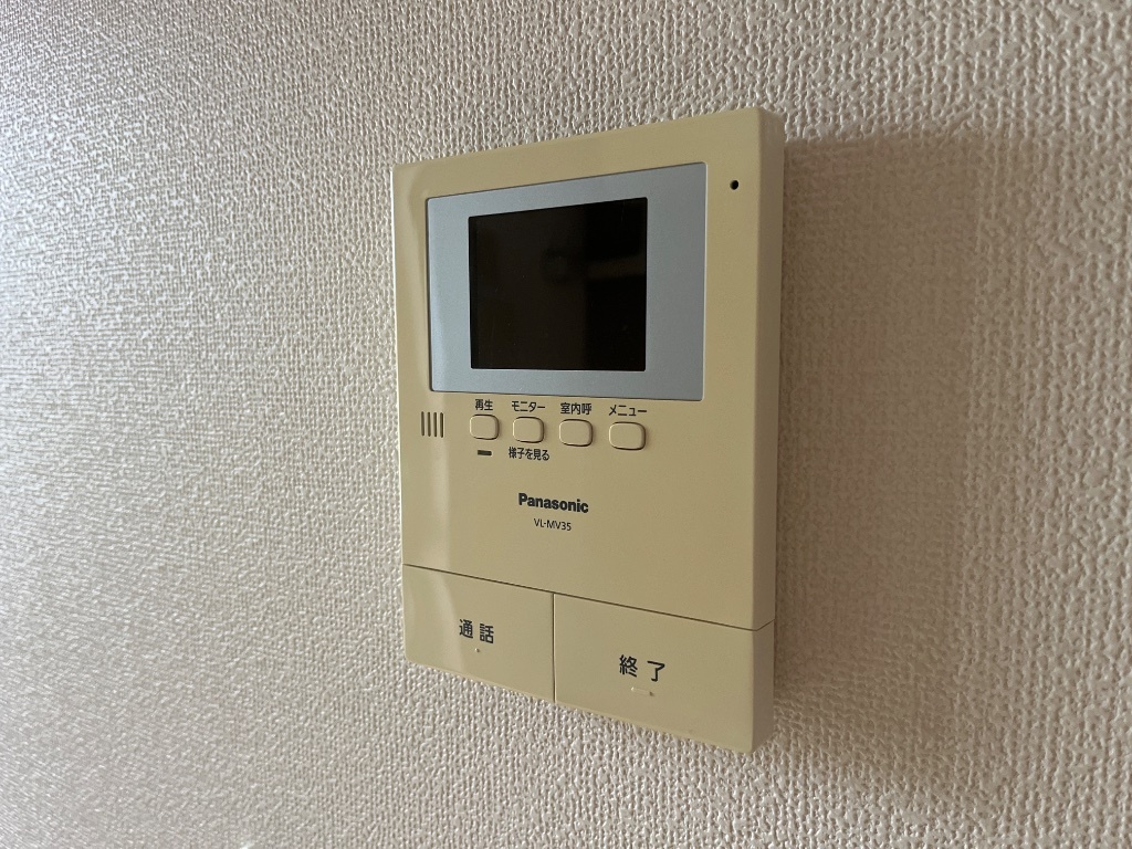 拡大写真:ビバリーヒルズ イワキ 1階102のカメラ付インターホン