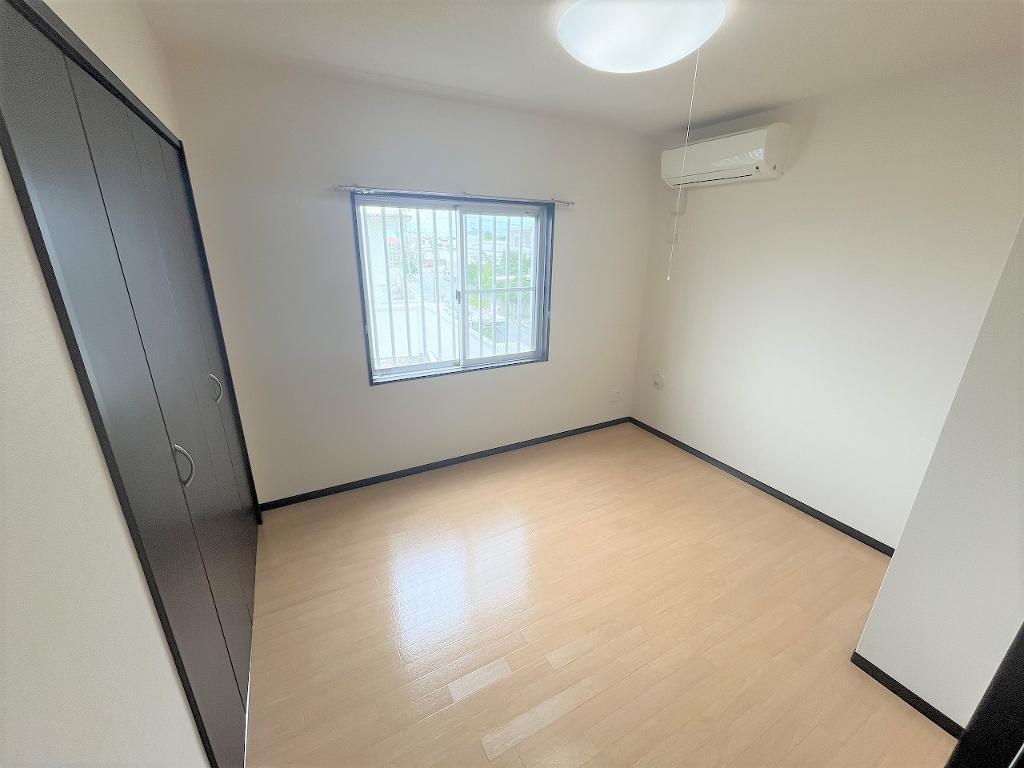 拡大写真:IHA HILLS 3階306の室内