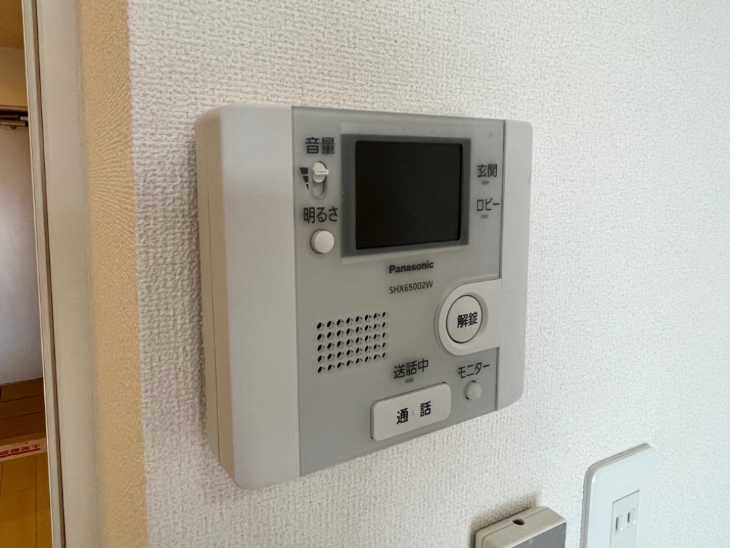 拡大写真:オークロシェ 2階203のモニター付きインターホン