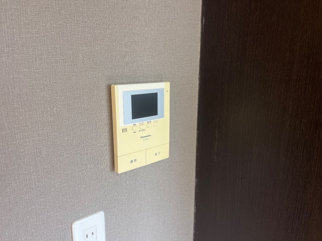 拡大写真:プランドール・アムール SY 1階103のカメラ付インターホン