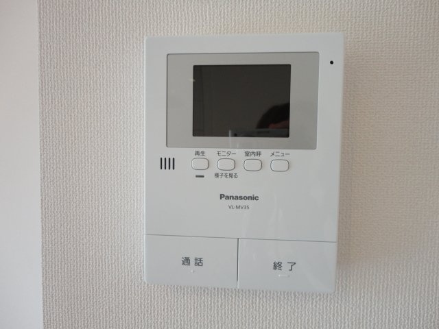 拡大写真:サンハイツ イチカワ 1階102のカメラ付インターホン