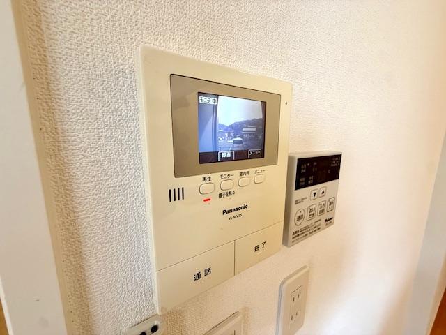 拡大写真:サンガーデンⅡ 2階202のカメラ付インターホン