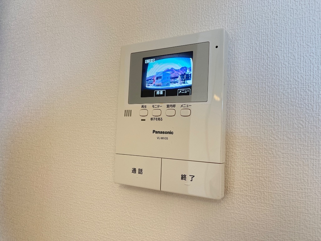 拡大写真:クオーレ佐々 3階303のカメラ付インターホン