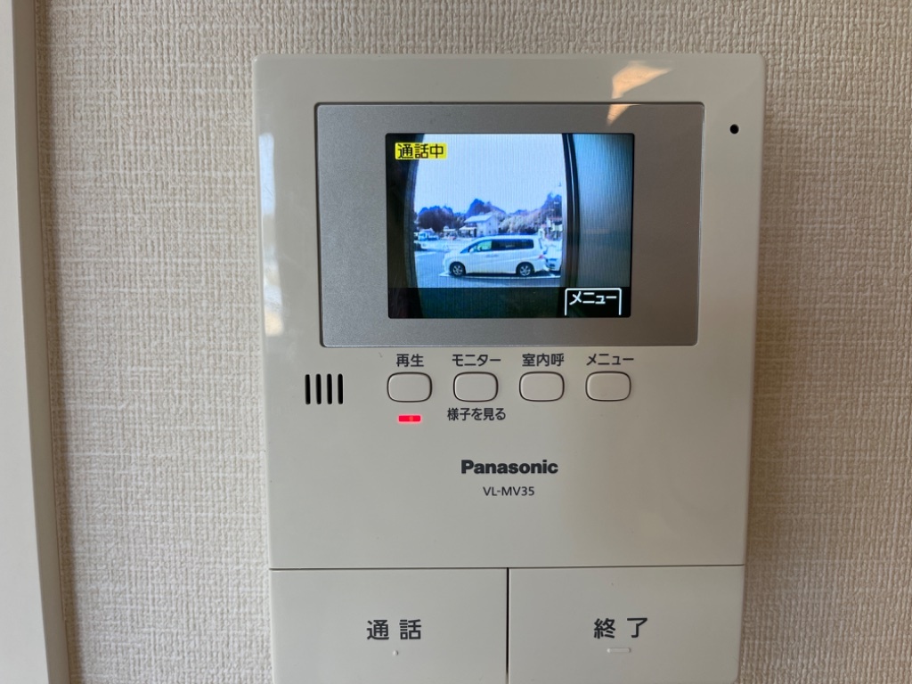 拡大写真:レヴァータ 2階201のカメラ付インターホン