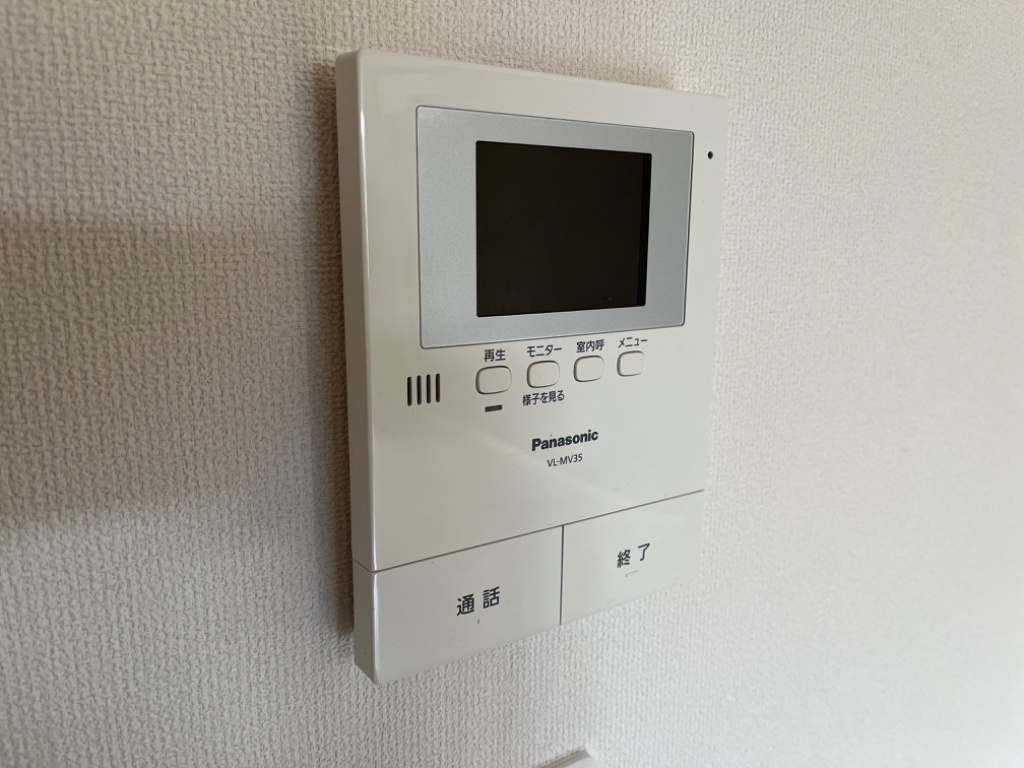 拡大写真:シーズンワンB 1階101のカメラ付インターホン