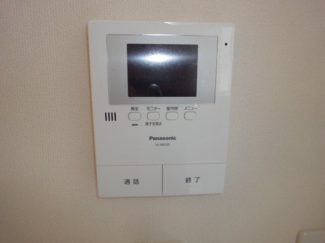 拡大写真:ヴィレッジ清洲Ⅲ 2階201のカメラ付インターホン