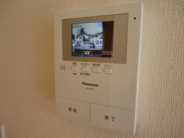 拡大写真：ウィステリアⅡ番館 1階101のカメラ付インターホン(イメージ)