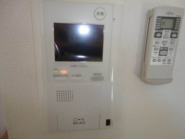 拡大写真:名古屋市昭和区御器所通2丁目 5階504のカメラ付インターホン