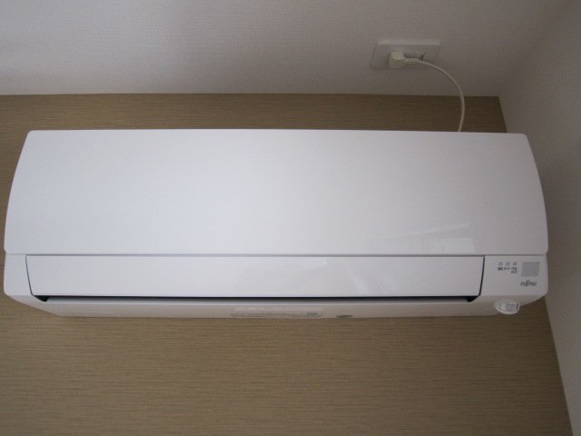 拡大写真：ルミエールⅠ 2階202のエアコン