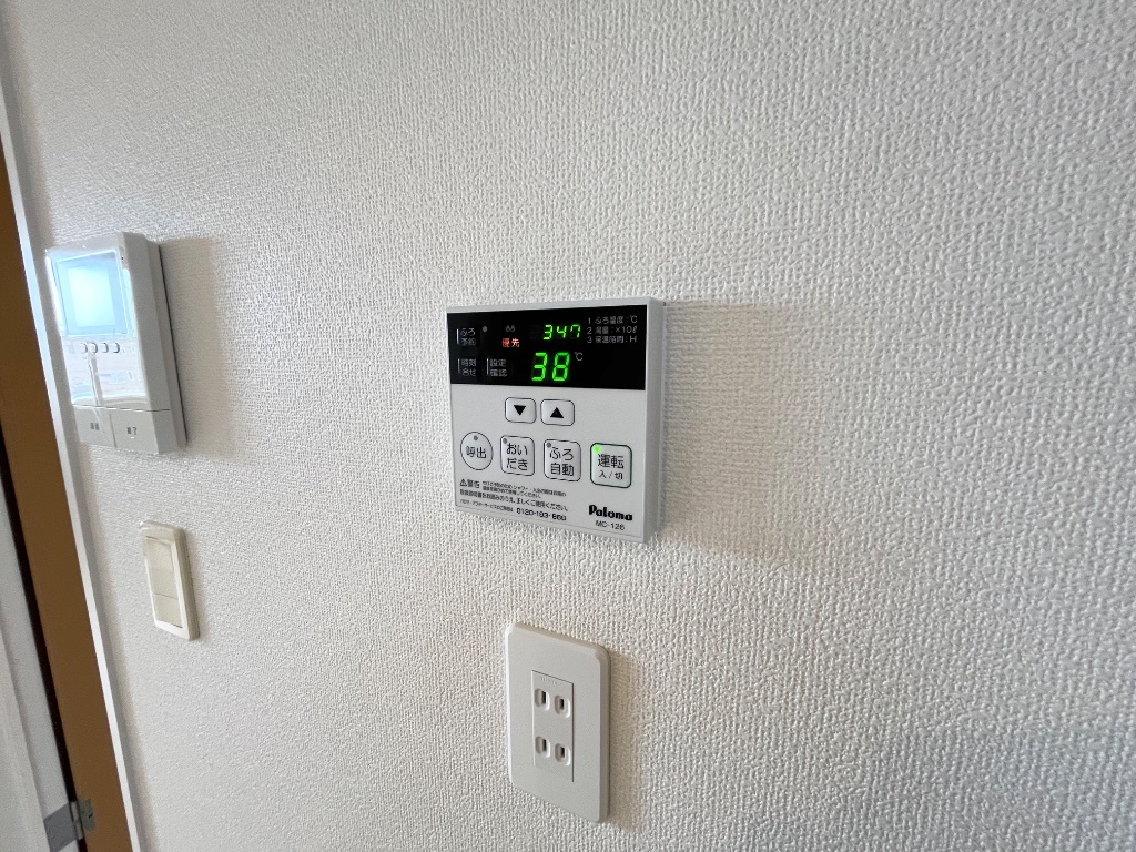拡大写真:エクセレンスネオ 2階202の給湯