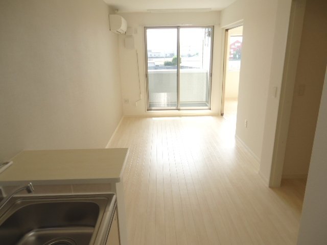 拡大写真:ネスト応神 2階202のリビング