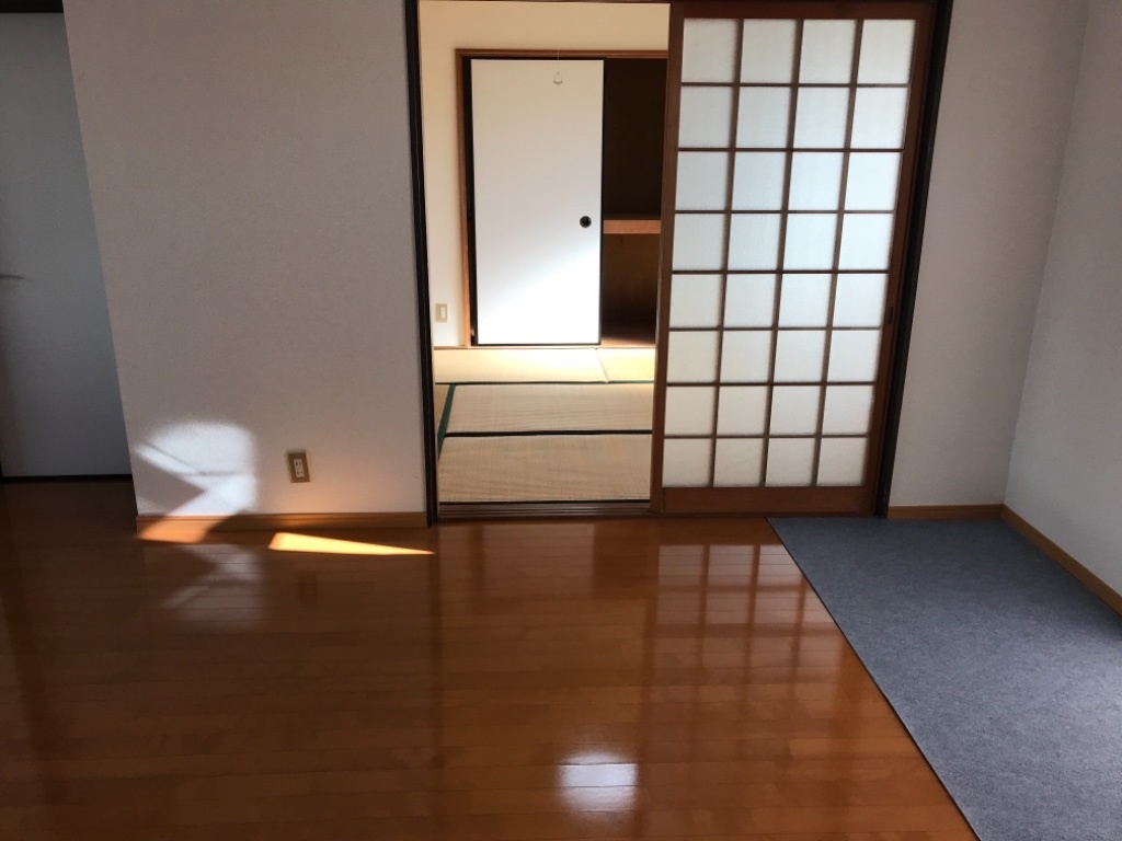 拡大写真:メゾン ド ケイ 2階205のリビング