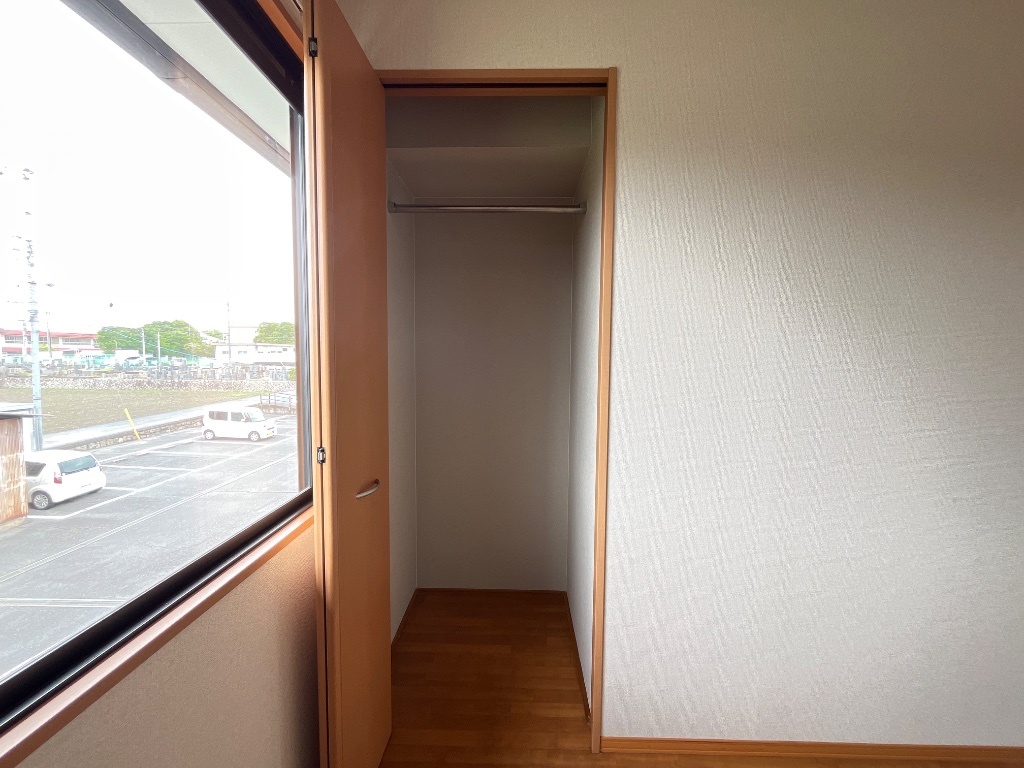 拡大写真：エステート２１　Ａ棟 2階202のクローゼット