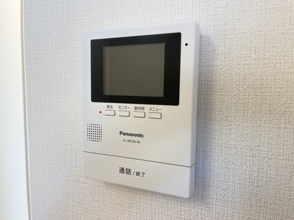 拡大写真:リアンコート 1階102のカメラ付インターホン