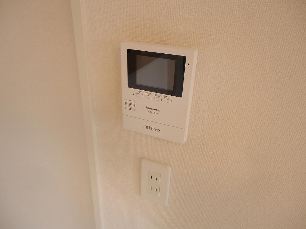 拡大写真:グレートノーブルC 2階201のカメラ付インターホン