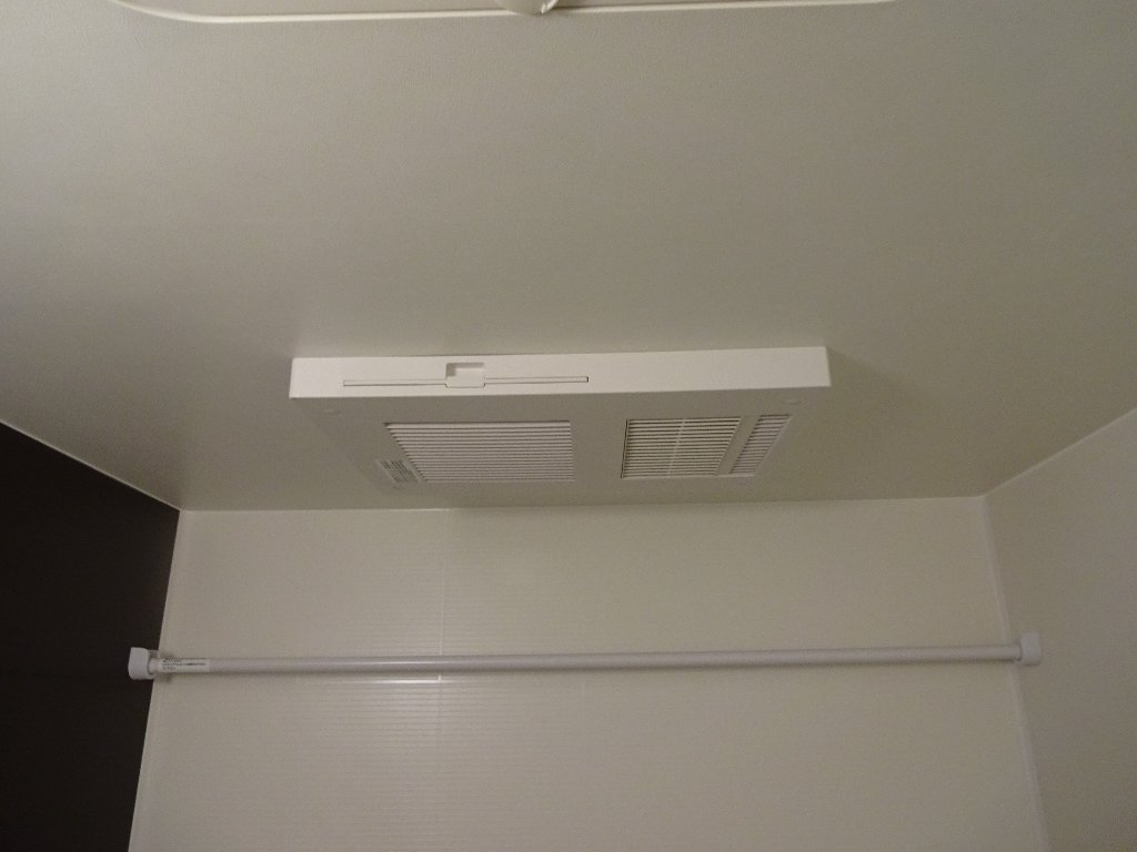 拡大写真:AC.COURT 1階103の☆浴室乾燥機☆
