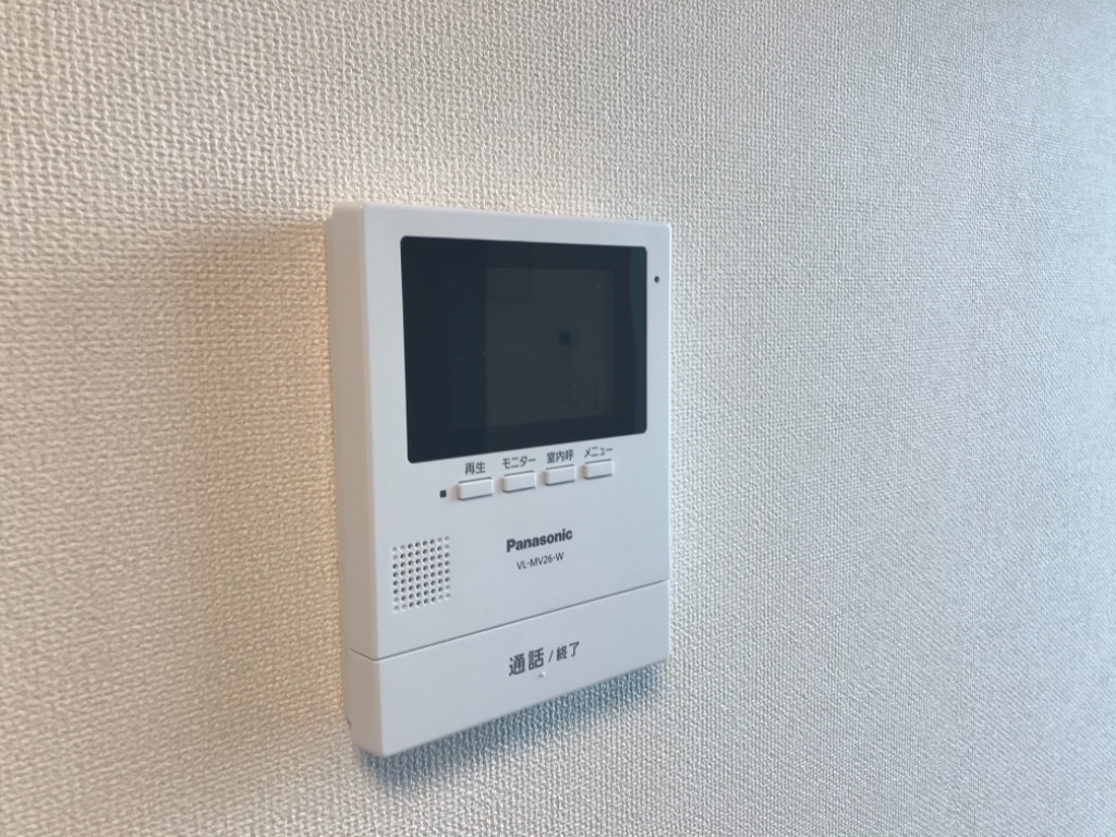 拡大写真:クレール長町 1階103のカメラ付インターホン