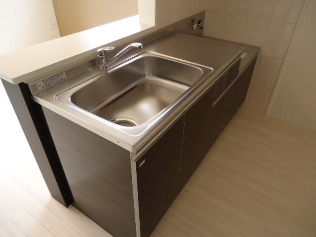 拡大写真:ワイズスクエア92(Y’s square92 ) 2階201のキッチン