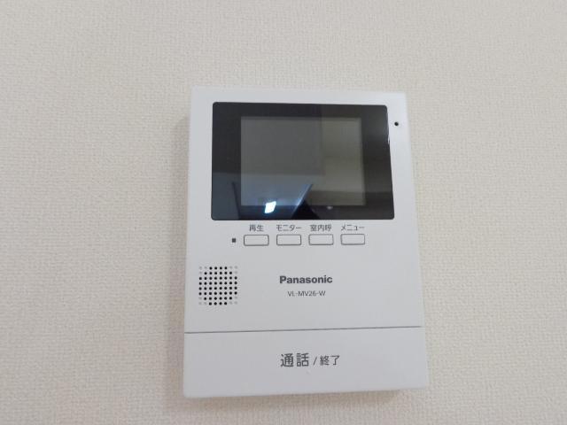 拡大写真:アーバングレイス 2階201のカメラ付インターホン