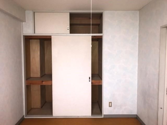 拡大写真：マンションエクセル 2階203の収納