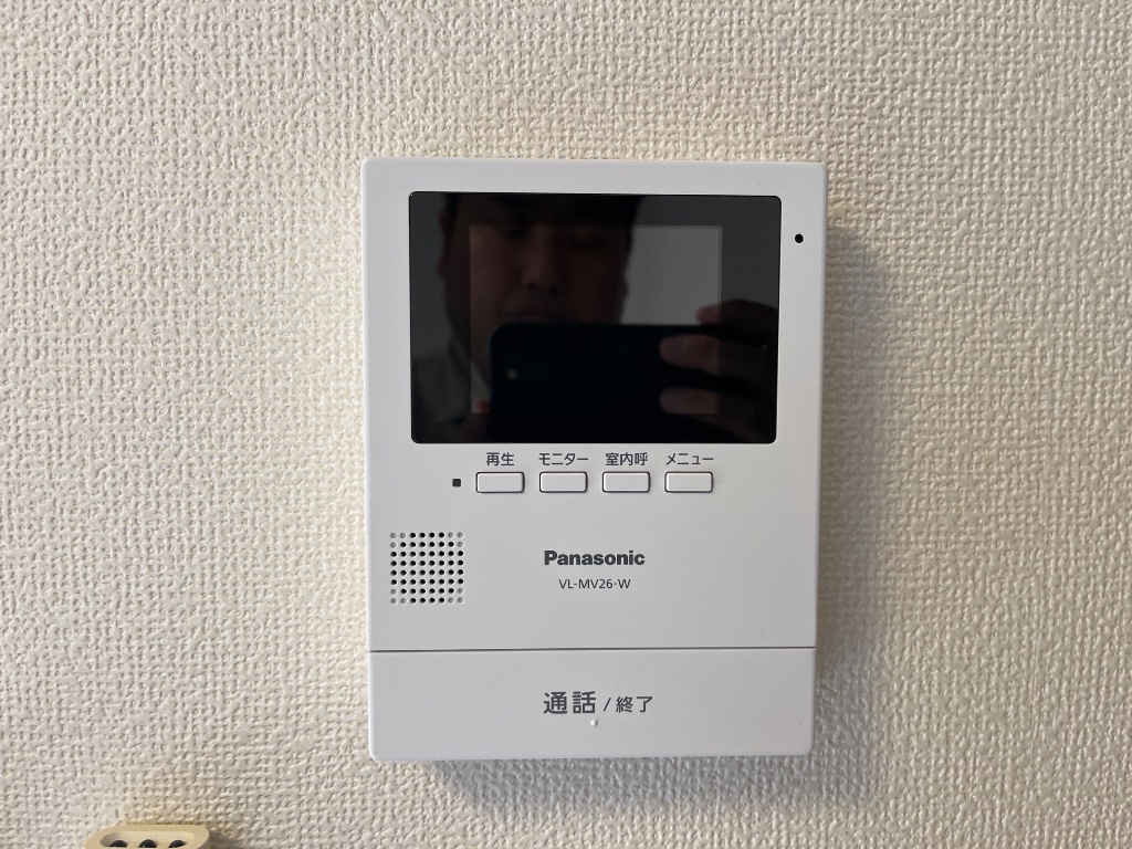 拡大写真:フォレスト・ヒルズ 2階203のカメラ付インターホン