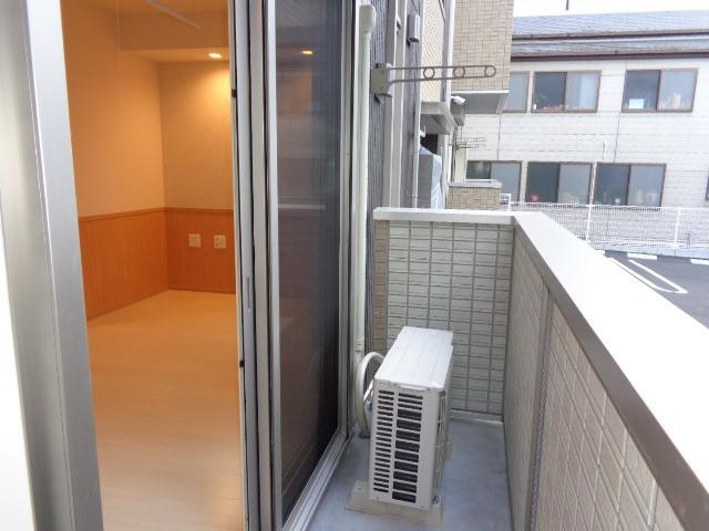 拡大写真:アイクレスト下関駅 2階201のベランダ
