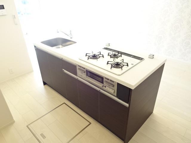 拡大写真:ドリームⅡ 1階00105のアイランドキッチン