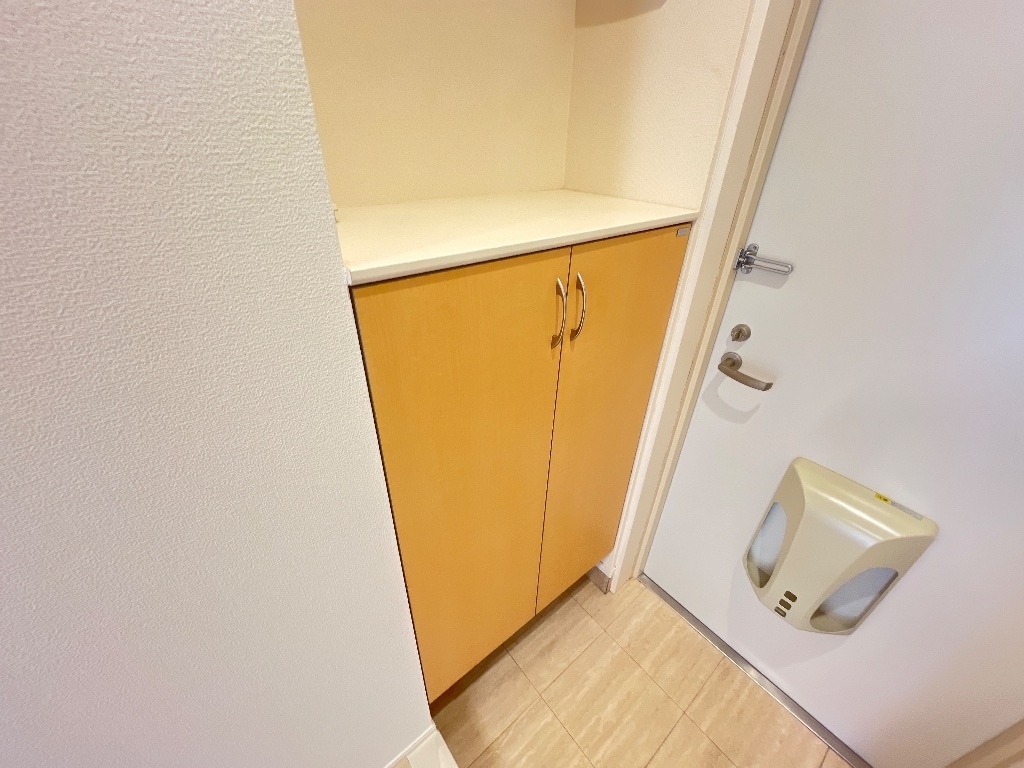 拡大写真:ハウステンボスST 1階101の下駄箱