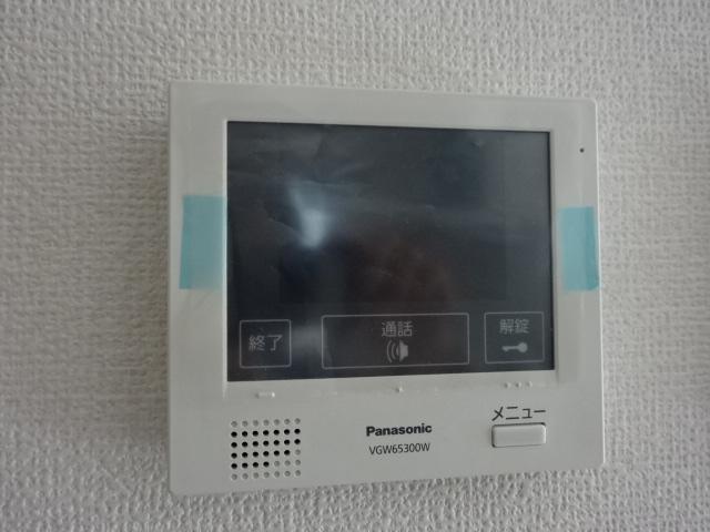拡大写真:ベイ ブランシェ西阿知 1階102のカメラ付インターホン