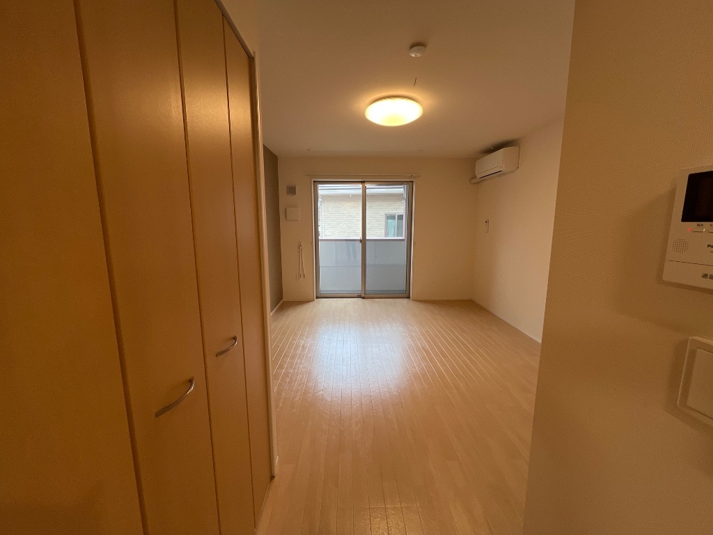 拡大写真:plum house 2階203の廊下