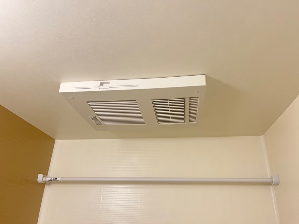 拡大写真:ハイツ158 1階102の浴室換気乾燥機