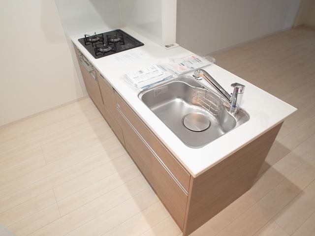 拡大写真:Girasole TENJIN 11階1101のキッチン(イメージ)
