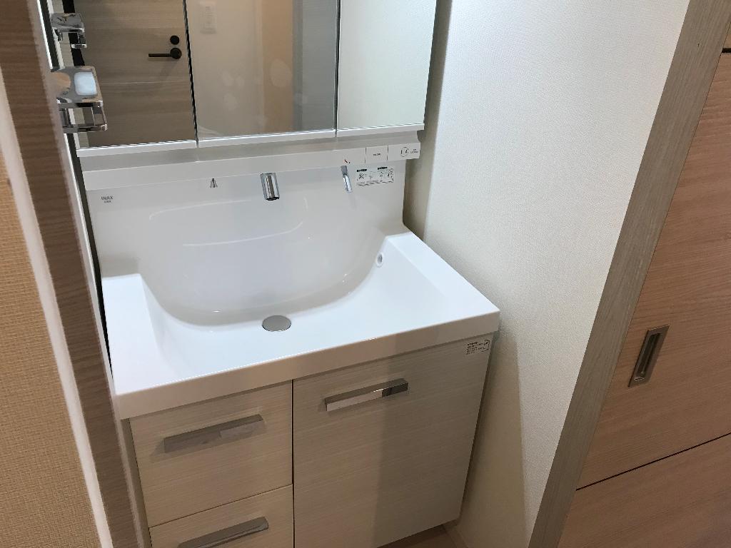 拡大写真:GRAND ESPOIR IZUMI(グランド エスポワール イズミ) 10階1003の洗面