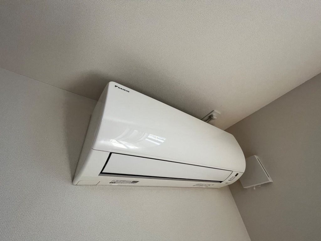 拡大写真:ヴィラ ハルモニア 1階101のエアコン