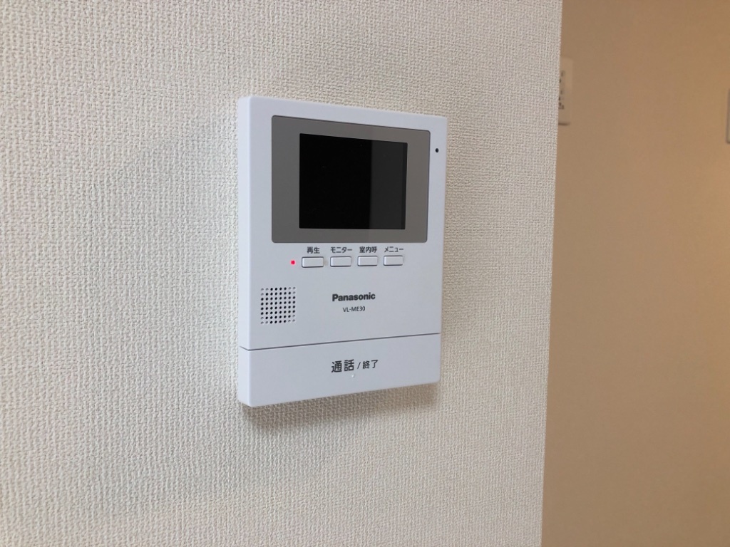 拡大写真：サンセベリアⅢ 1階103のカメラ付インターホン