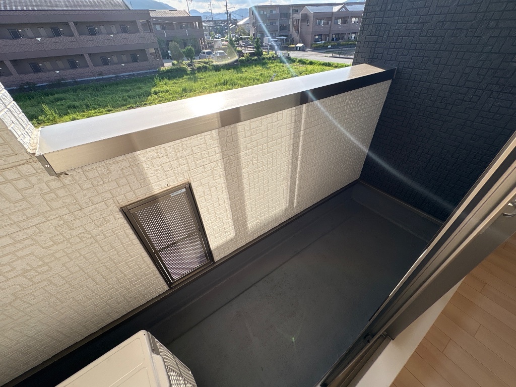 拡大写真:Casa美輪Ⅱ 2階202のベランダ
