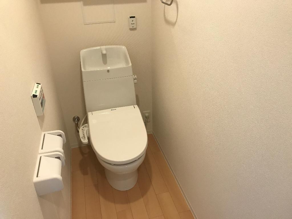 拡大写真:サンハイツ3 2階203のトイレ