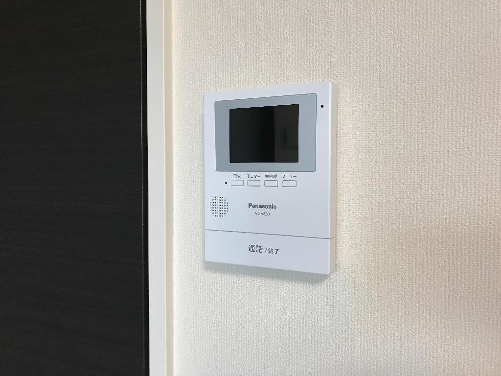 拡大写真:オーガスタ Ⅰ 1階105のカメラ付インターホン