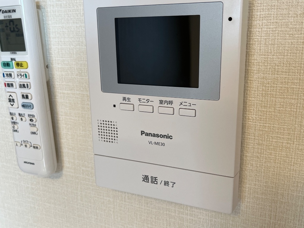 拡大写真:セジュール・ネオ 2階202のカメラ付インターホン