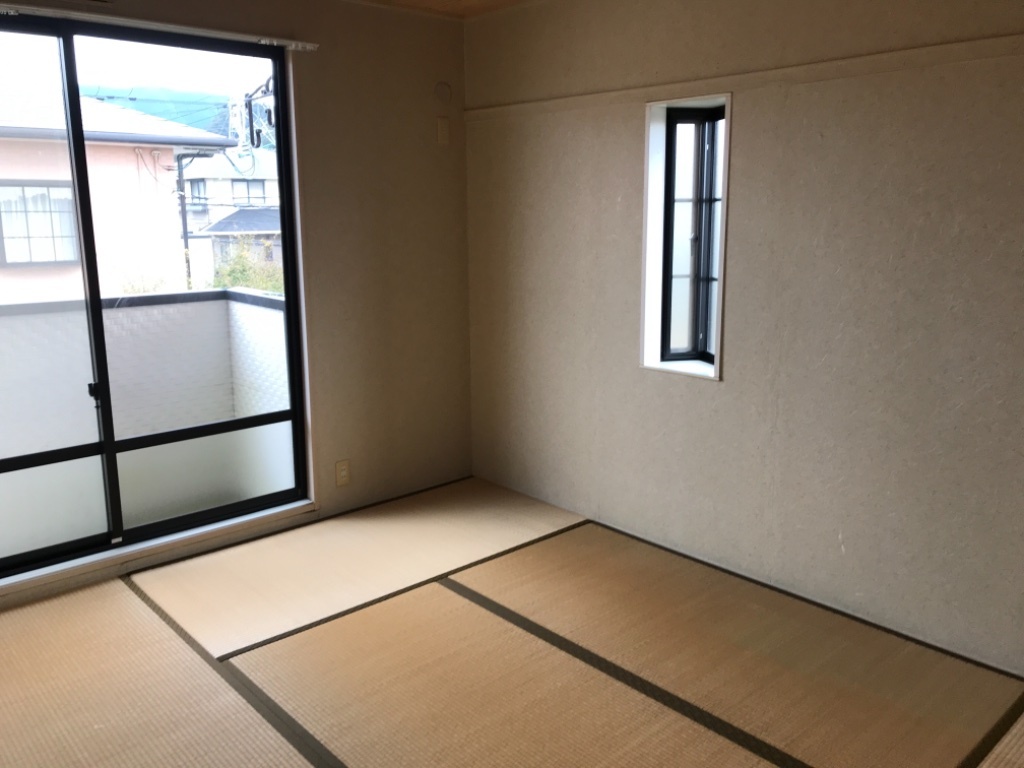 拡大写真:神戸市北区藤原台南町3丁目 2階201の和室