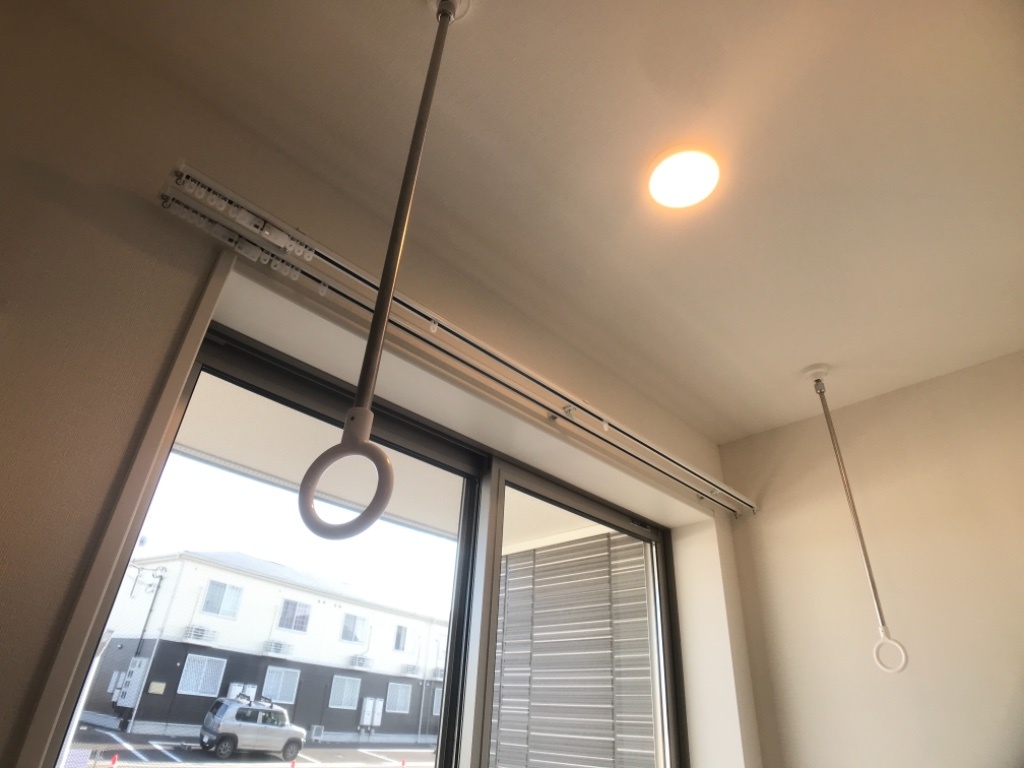 拡大写真:グラナティス 1階103の室内物干し
