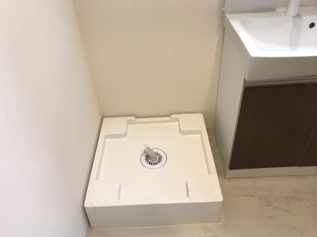 拡大写真:サニーヴィラ 2階201の洗濯機置場