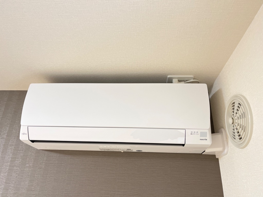 拡大写真:ブルーム 1階103のエアコン
