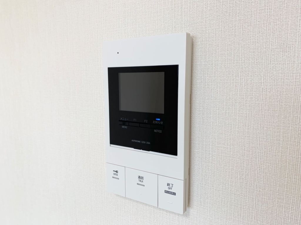 拡大写真:ジュビラーレ 3階303のカメラ付インターホン