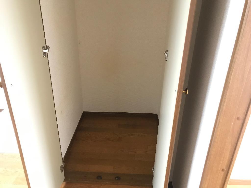 拡大写真:メゾン高橋B 1階101の玄関