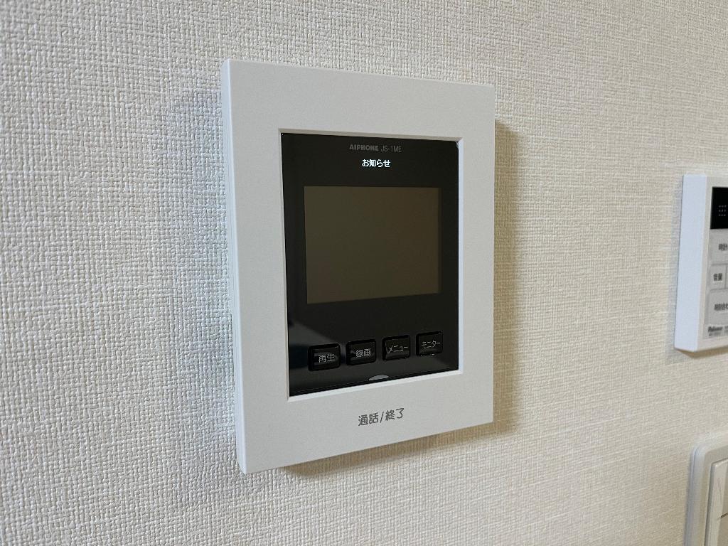 拡大写真:エスポワールミニオンⅢ 1階102のカメラ付インターホン