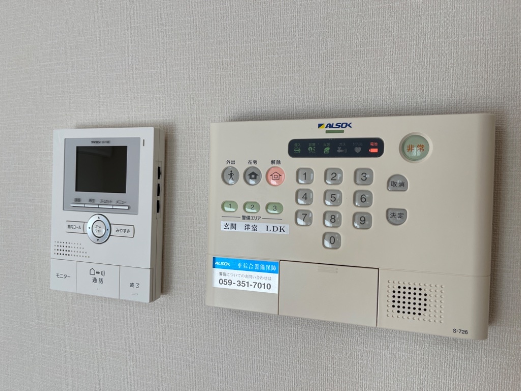 拡大写真:ブランシュ富田A 1階102のセキュリティ